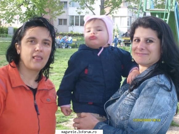 In parc la Magurele - deea 1 an si 8 luni - Poze Inedite